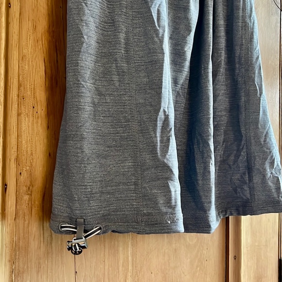 Lululemon Tank Top - Picture 3 of 4